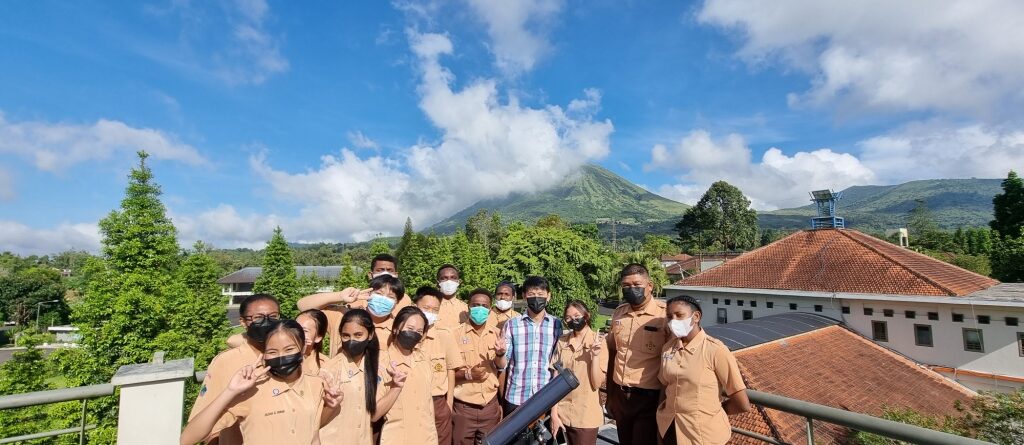 astronomi smp sma lokon losnito tomohon sekolah berasrama